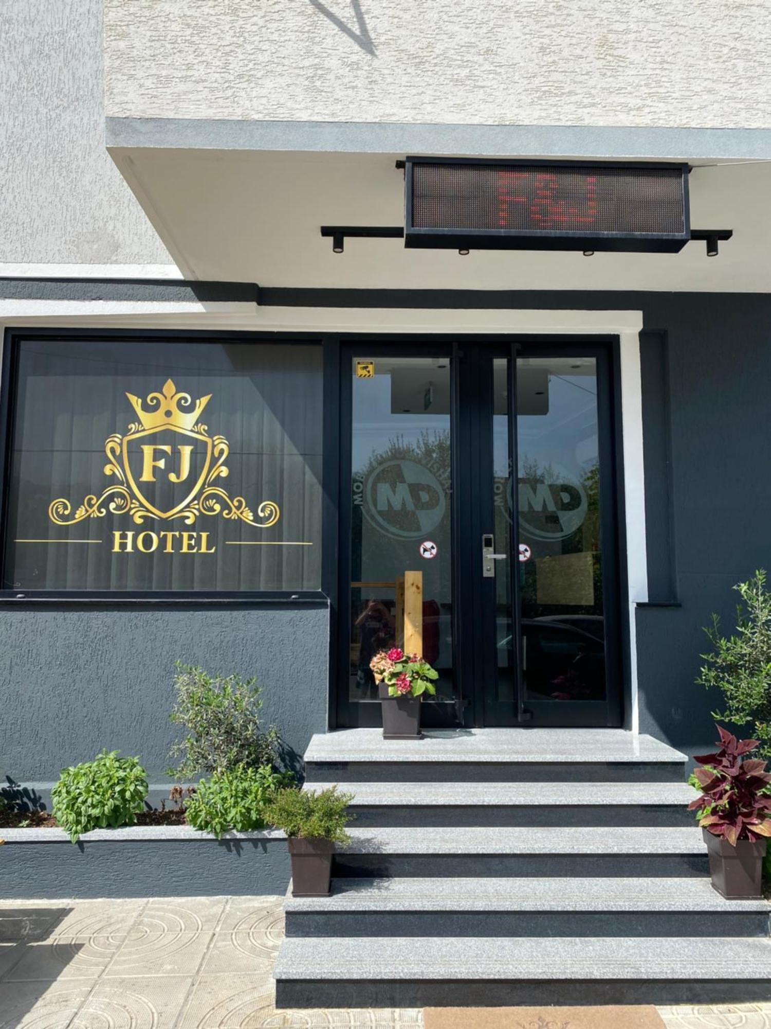 F&J Hotel Sarande Exterior photo